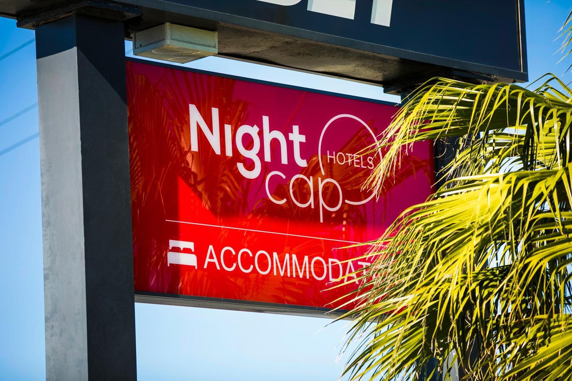 Nightcap At Kawana Waters Hotel Εξωτερικό φωτογραφία